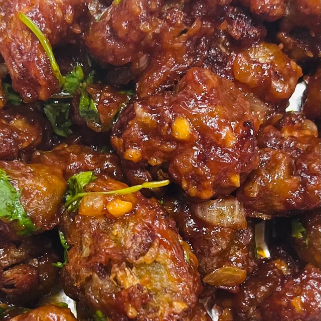 Lasuni Gobi.